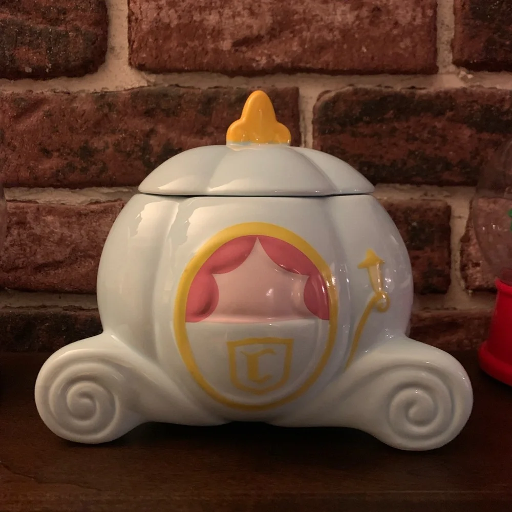 Rae Dunn Bippity Boppity Boo Cinderella Carriage Cookie Jar - Picture 1 of 4